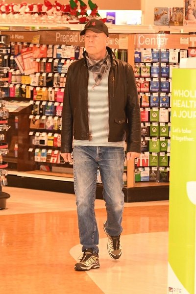 брюс уиллис