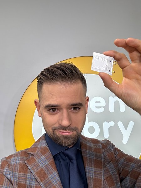 тонкий аккумулятор, тонкая батарея, быстрая зарядка, быстро зарядить смартфон, скоростная зарядка, батарея смартфона