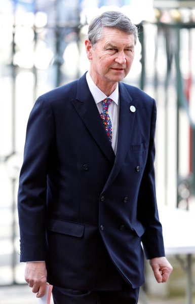 Тим Лорънс, съпругът на принцеса Ан Сър Тим Лорънс, съпруг на принцеса Ан, вицеадмирал, член на кралското семейство