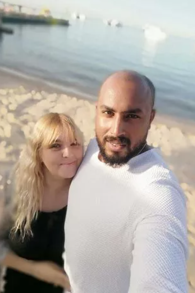 Джулия Кларк бросила троих детей и мужа из-за многоженца из Египта, отношения, брак, развод, семейные истории