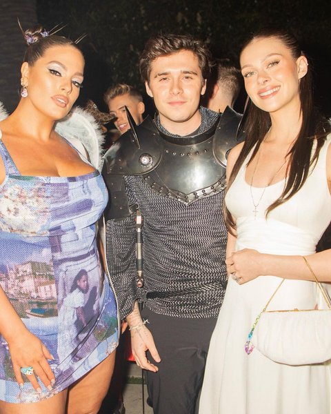 Никола Пельтц, ромео и джульетта, хэллоуин, Бруклин Бекхэм