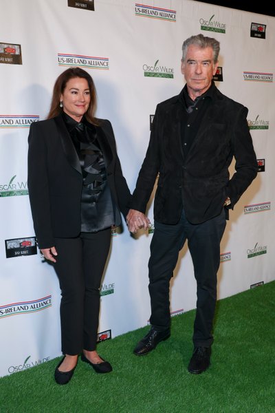 Пирс Броснан и Кили Шей Смит