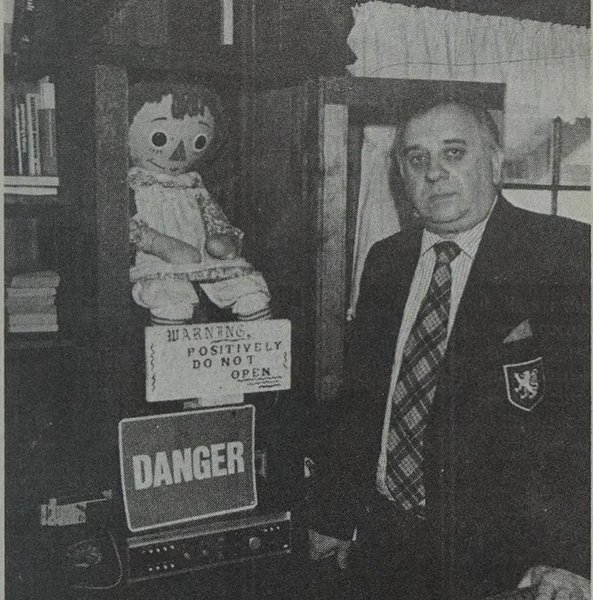 кукла аннабель