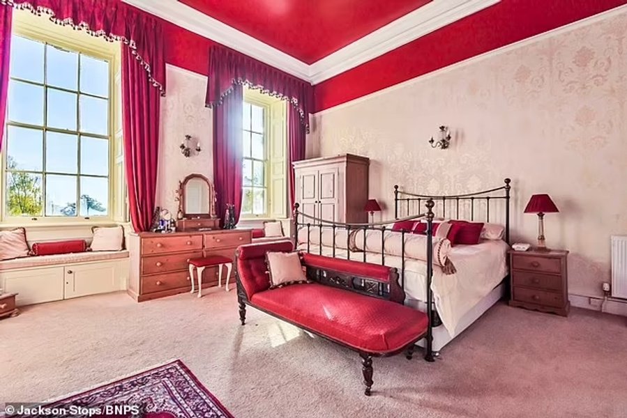 дом семьи принцессы дианы, принцесса диана дом, Даллингтон-холл