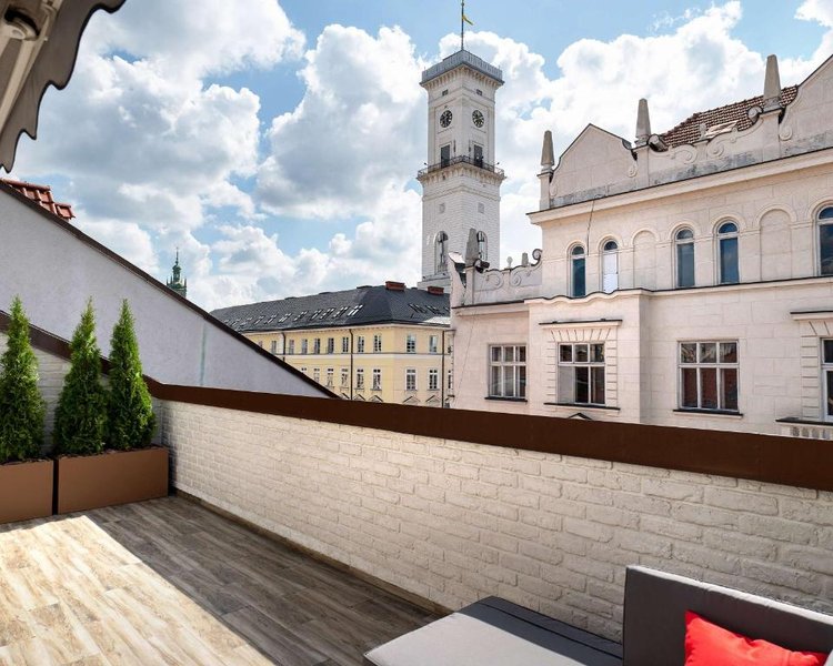 Best Western Plus Market Square Lviv у центрі міста - ціни від 1700 грн за добу на двох