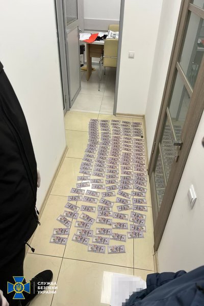 сбу, затримання, ухилісти, виїзд за кордон, призовники, незаконна схема, гроші