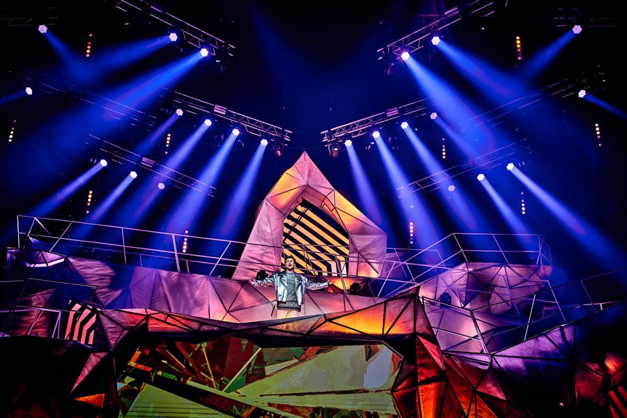 оля полякова, "Нова Cнігова королева", новогоднее шоу, новогоднее представление, шоу во дворце украина, дворец украина, мюзикл снежная королева, украинский мюзикл, новый год