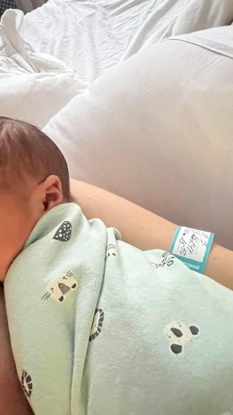 нардепи, дитина, породілля, подружжя нардепів