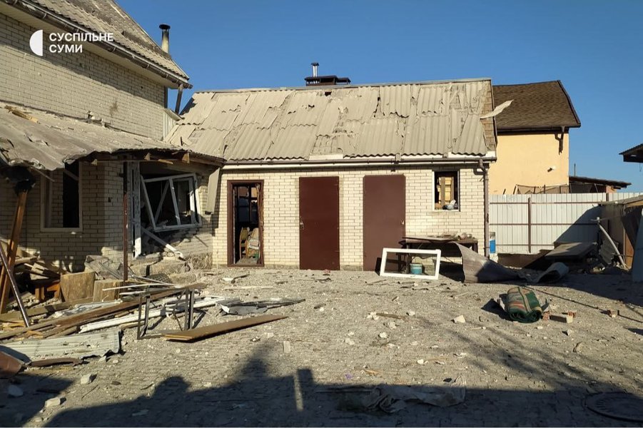 Росія рано вранці атакувала Суми. Є постраждалі та руйнування