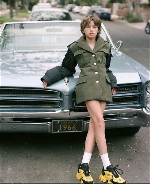 милла йовович, дочь, эвер андерсон, черная вдова, питер пэн