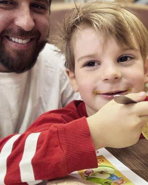 танчинец, солист без обмежень, ребенок