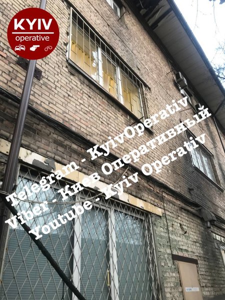 Взрыв в Киеве, обстрел в столице, обстрел адвокатской конторы, РПГ-26, обстрел из РПГ в Киеве