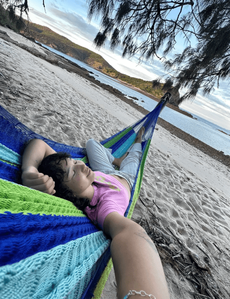 Жінка 2 місяці безкоштовно жила на острові, туристка Жінка 2 місяці безкоштовно жила на острові, туристка, подорож до Австралії, життя на віддаленому острові, райський острів