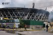 Колишній критий ринок "Залізничний", відомий як "Шайба", загорівся після атаки РФ на Київ 23 вересня