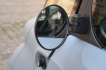 Дзеркала заднього виду регулюються вручну