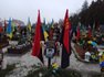 могила, цветы, венок, крест, погибший военный, марсово поле львов, лычаковское кладбище, вдова, марсово поле, похороні, герои украины, ультрас металлист, ультрас карпаты, ультрас, ультрас днепр