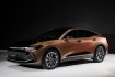 Позашляховий седан Toyota Crown вже надійшов у продаж