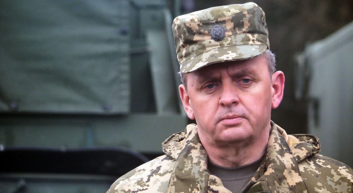 Муженко заявил, что Украина могла отстоять часть северного Крыма