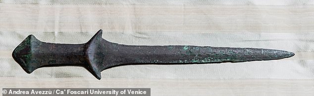 древнейший меч, венеция, армянский монастырь, арслантепе
